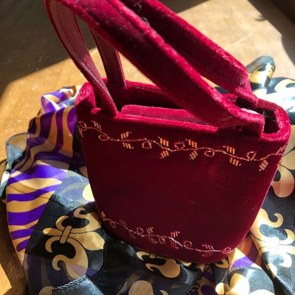 Prom/Bridesmade Burgundy Beaded Small Velvet Bag - Picture 2 of 4